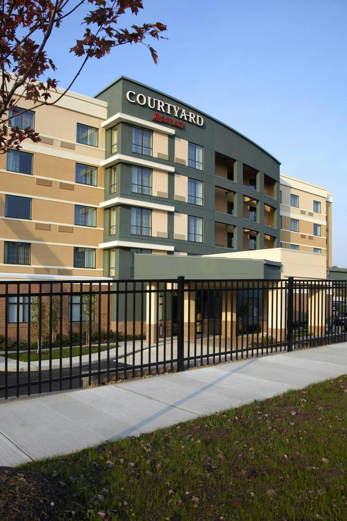 Courtyard Pittsburgh Settlers Ridge/Robinson Township Hotell Eksteriør bilde